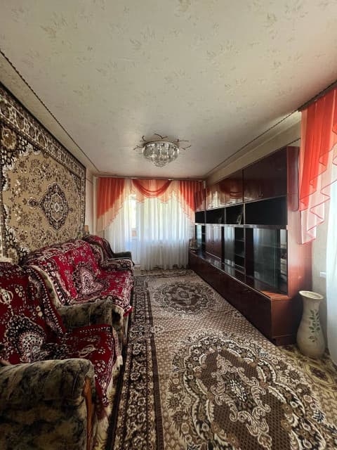 3-комнатная крупногабаритная квартира в аренду