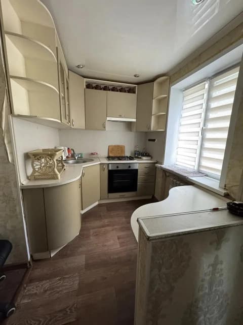 Продается 3 комн.кв 55.7 м2 этаж 2/5