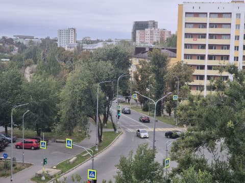 2-комн. квартира в центре Мариуполя